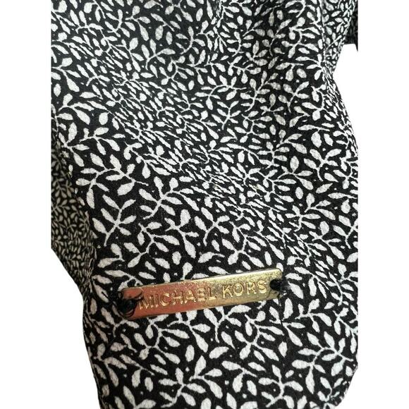 Michael Kors Smocked Peasant Blouse Size XS Pullover Zip Back Black White - Picture 4 of 10
